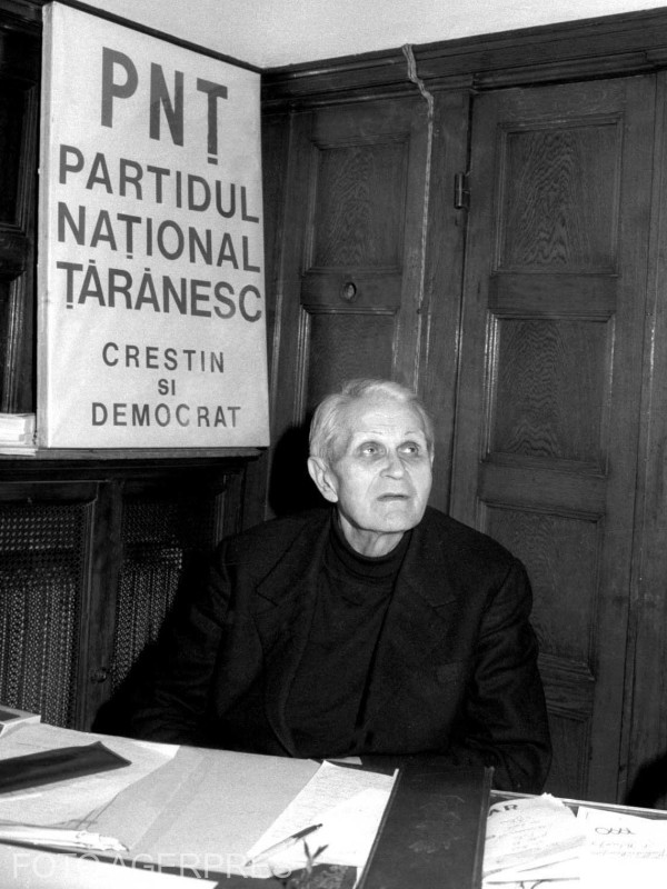 Înființarea Partidului Național Țărănesc Creștin și Democrat