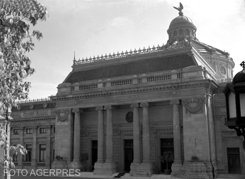 Palatul Camerei Deputaților din Dealul Patriarhiei trece în administrarea Bisericii Ortodoxe Române.