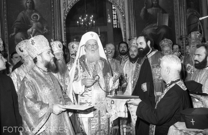 Biserica Ortodoxă Română, acuzată de colaborare cu regimul comunist